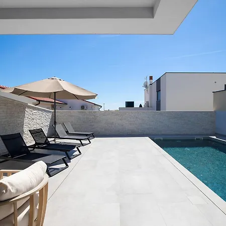 빌라 2-bedroom With Private Pool In