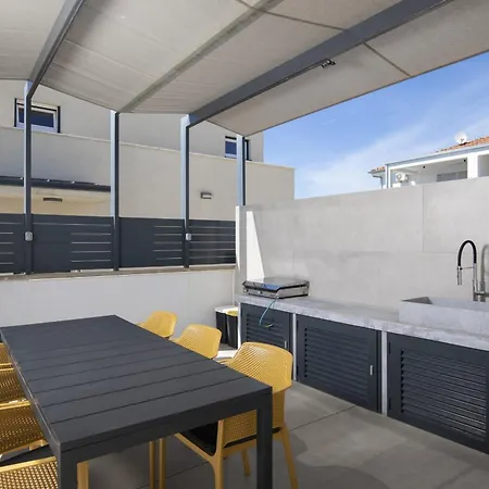 2-bedroom With Private Pool In 빌라