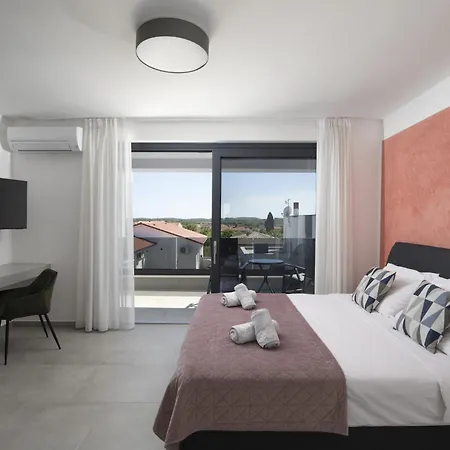 2-bedroom With Private Pool In 빌라 *