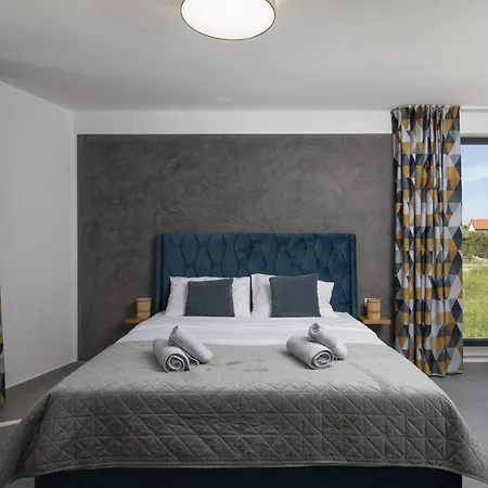 2-bedroom With Private Pool In 빌라